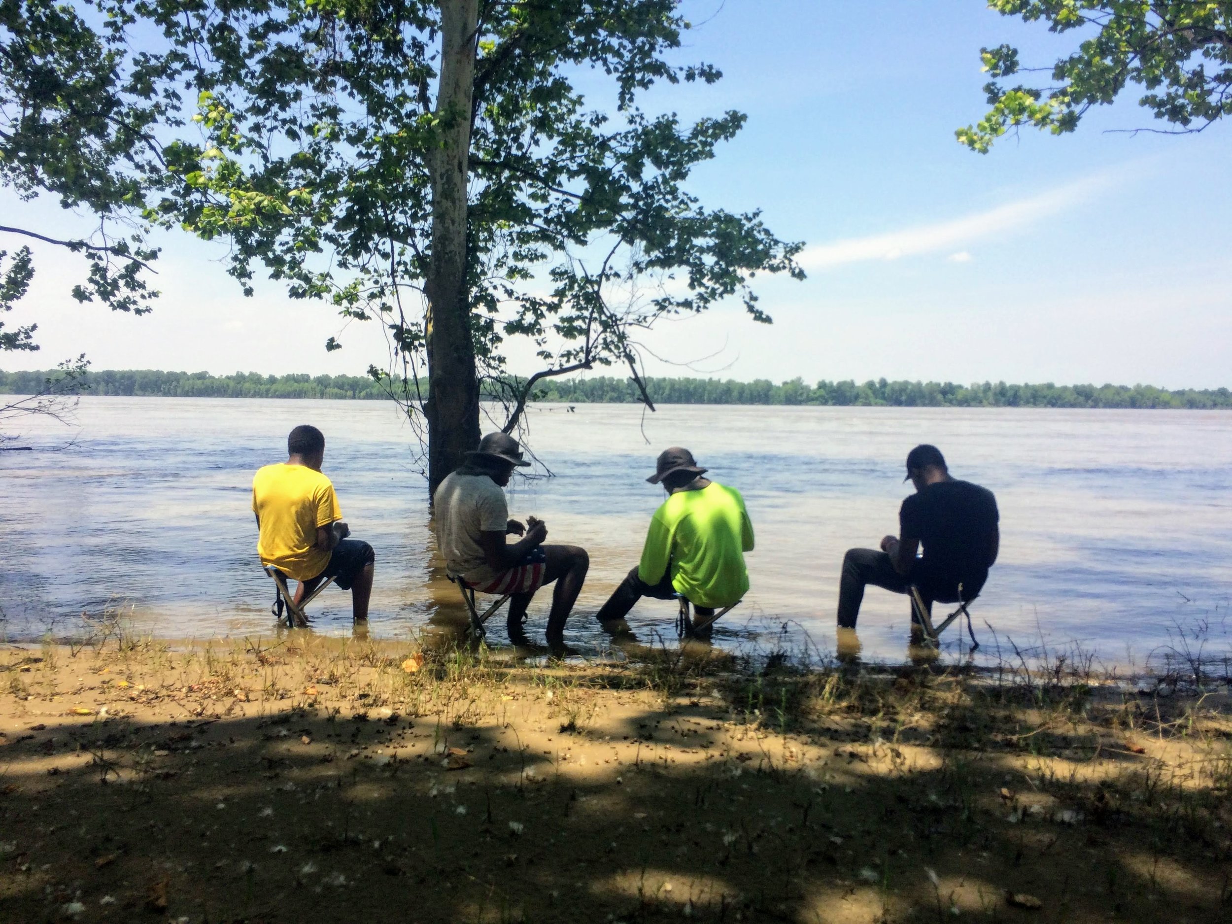 Lunch an Montezuma Landing